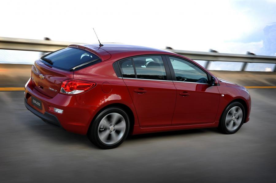  Chevrolet Cruze Sport6 2012 года  (фото 36 из 63)
